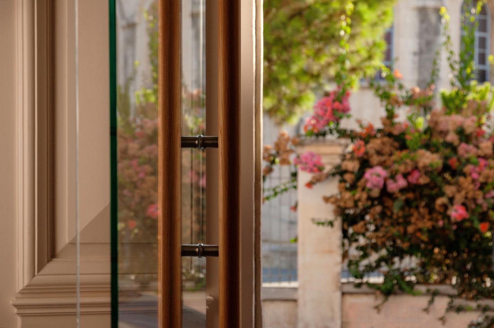 Heart Hotel ليماسول المظهر الخارجي الصورة